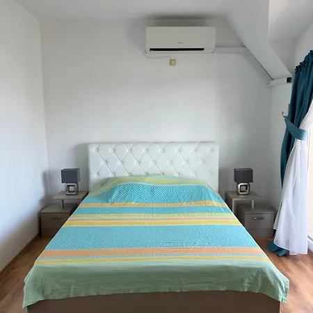 Jamais Vue Апартамент